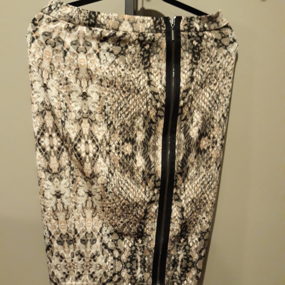 Bar III Snakeskin Pencil Skirt